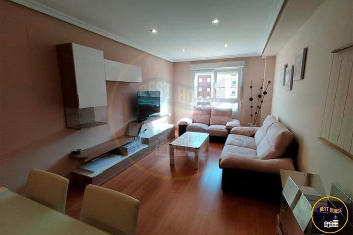 3 bedrooms apartment for rent in Cuenca, Spain - Image 4