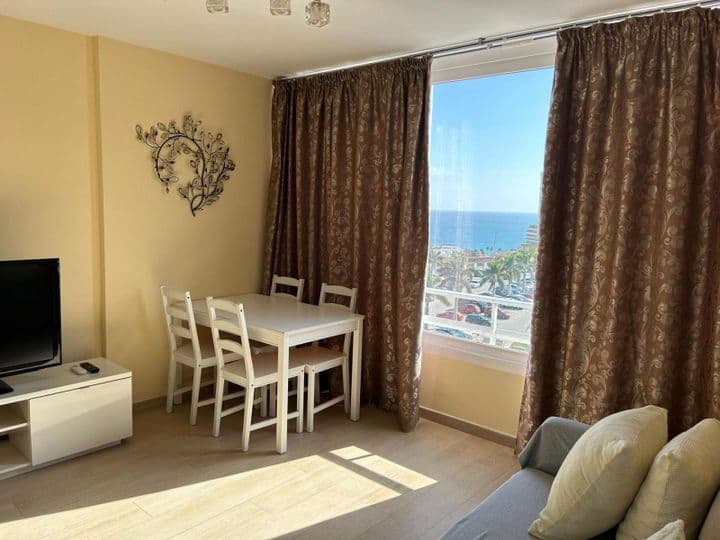 1 bedroom apartment for rent in Torremolinos, Spain - Image 2