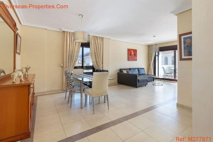 3 bedrooms apartment for sale in Nueva Andalucia, Spain - Image 2