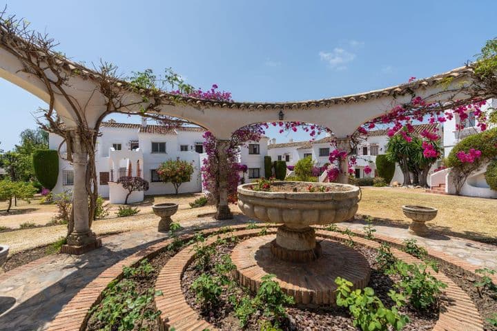 2 bedrooms apartment for sale in Estepona, Spain - Image 10