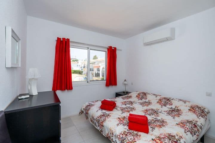 2 bedrooms apartment for sale in Estepona, Spain - Image 2