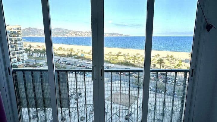 Apartment for sale in Empuriabrava, Spain - Image 4