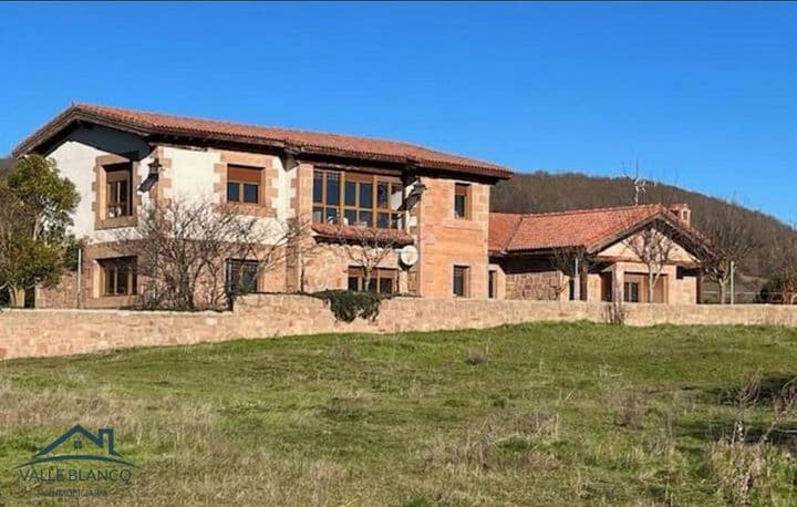 4 bedrooms house for sale in Cantabria, Spain - Image 3