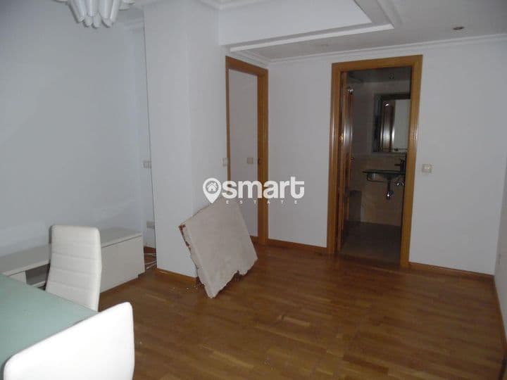 1 bedroom apartment for sale in Madrid, Spain - Image 5