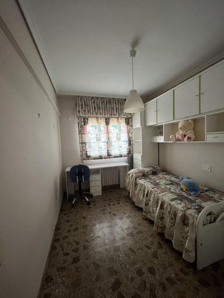 4 bedrooms apartment for sale in Albacete, Spain - Image 4