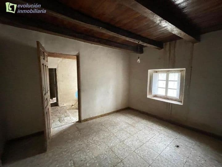 House for sale in Burgos, Spain - Image 4