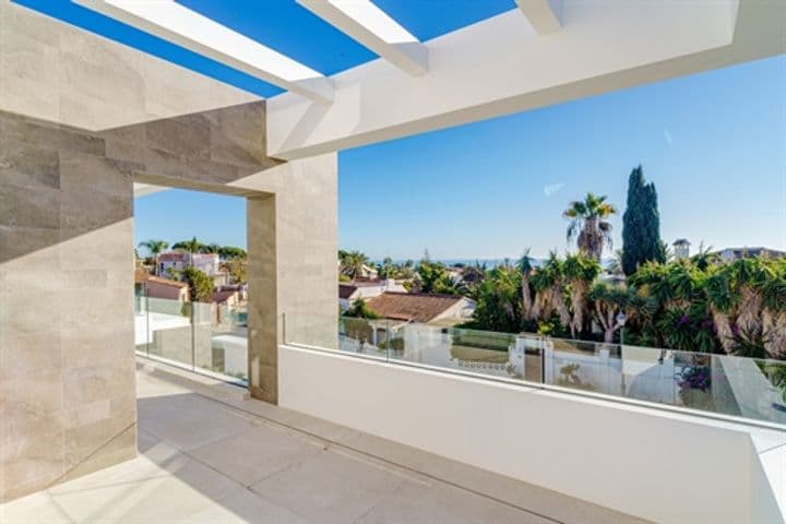 4 bedrooms house for sale in Marbella, Spain - Image 8