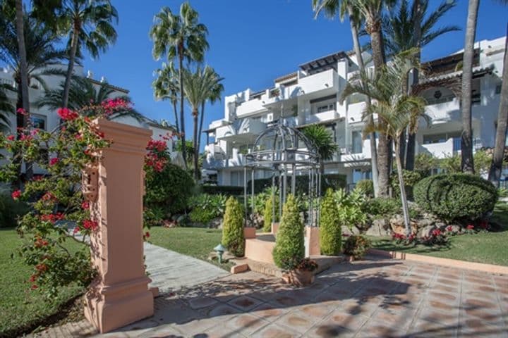 4 bedrooms apartment for sale in Marbella, Spain - Image 2