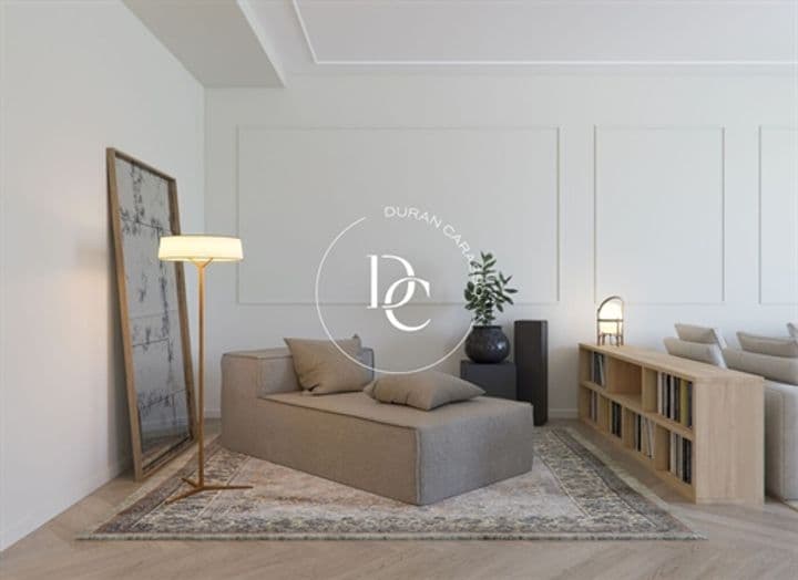 Apartment for sale in Barcelona, Spain