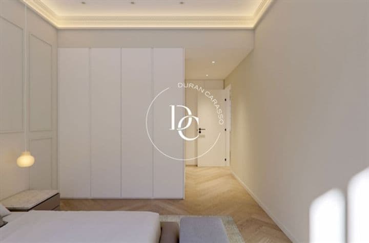 Apartment for sale in Barcelona, Spain - Image 8