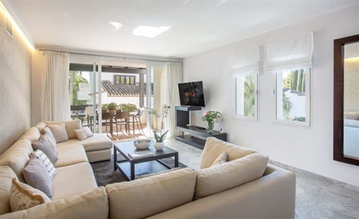 4 bedrooms apartment for sale in Marbella, Spain - Image 11