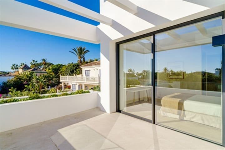 4 bedrooms house for sale in Marbella, Spain - Image 9