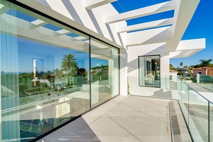 4 bedrooms house for sale in Marbella, Spain - Image 12