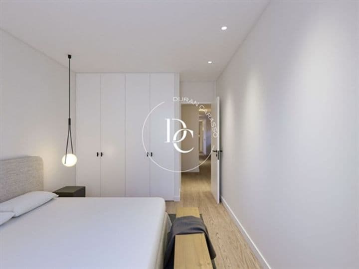 Apartment for sale in Barcelona, Spain - Image 12