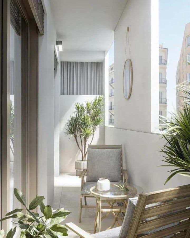 2 bedrooms apartment for sale in Centro, Spain - Image 11