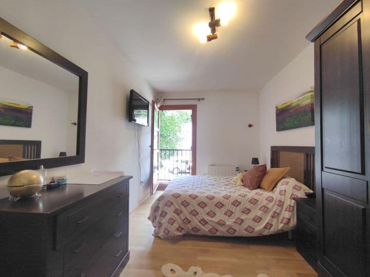 3 bedrooms apartment for sale in Sobrarbe, Spain - Image 8