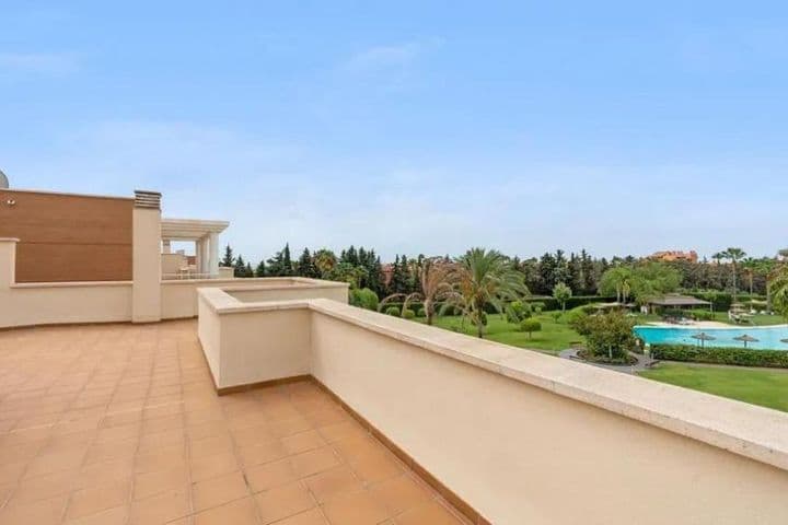 3 bedrooms apartment for sale in Estepona, Spain - Image 4