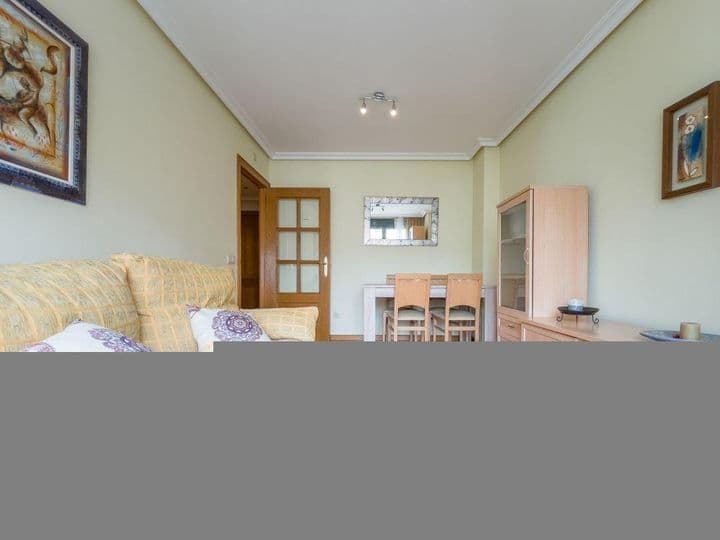 1 bedroom apartment for sale in Oviedo, Spain - Image 2