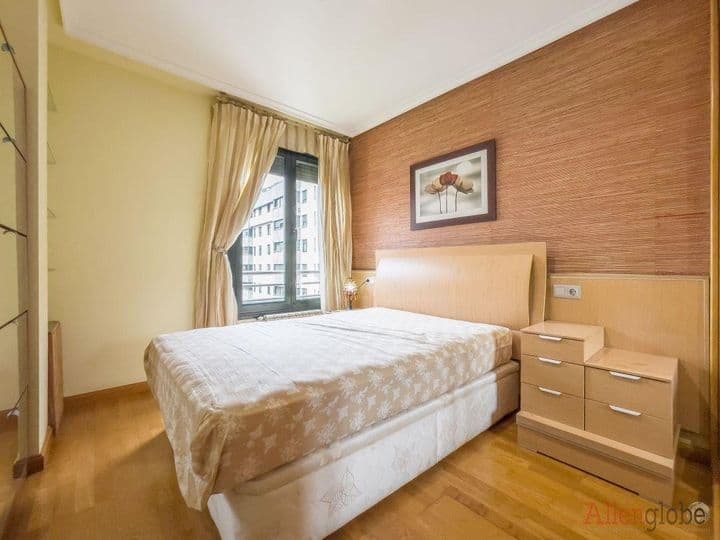 1 bedroom apartment for sale in Oviedo, Spain - Image 7