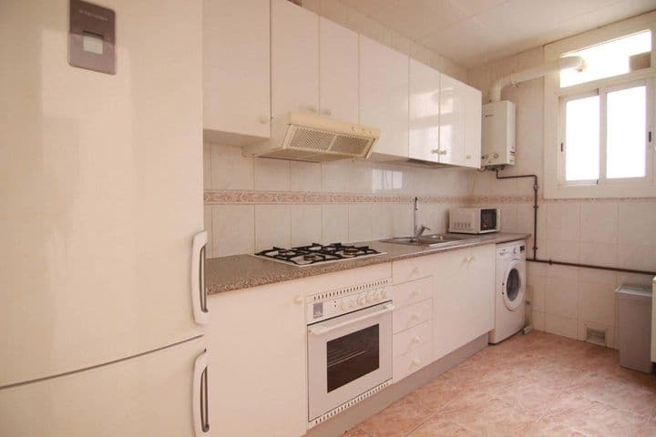 2 bedrooms apartment for rent in Ciutat Vella, Spain - Image 7