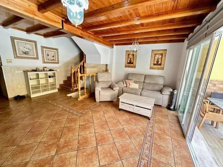 4 bedrooms house for sale in Estepona, Spain - Image 6