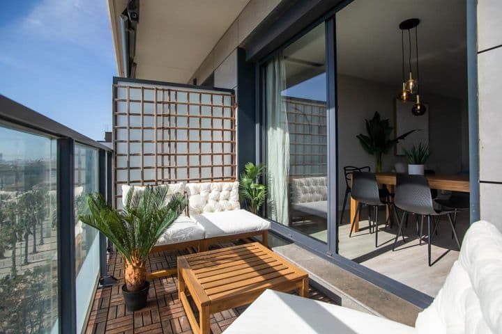 3 bedrooms apartment for rent in Poblenou, Spain - Image 3