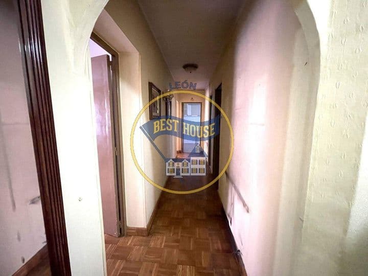 3 bedrooms apartment for sale in Leon, Spain - Image 4