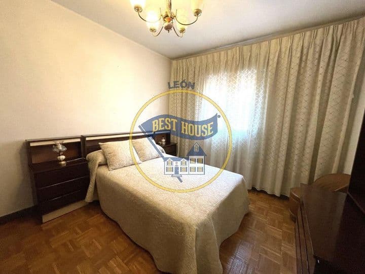 3 bedrooms apartment for sale in Leon, Spain - Image 5