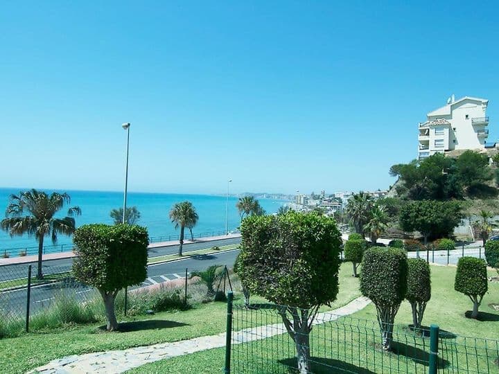 2 bedrooms apartment for rent in Benalmadena, Spain - Image 6