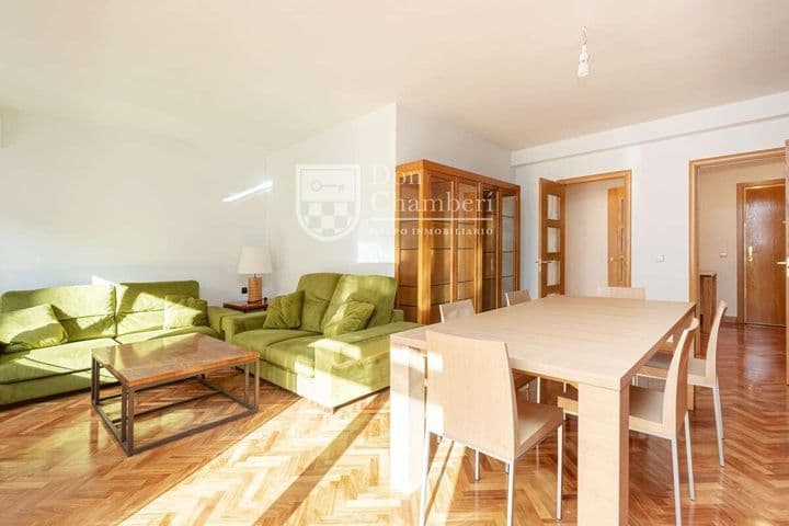 3 bedrooms apartment for rent in Chamberi, Spain