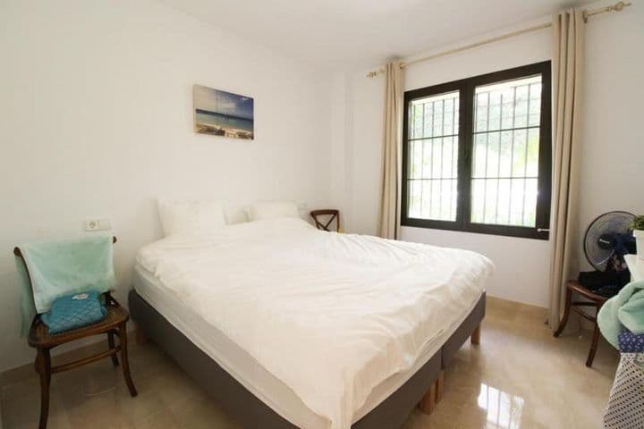 3 bedrooms apartment for sale in Benahavis, Spain - Image 12