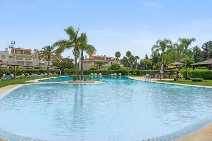 3 bedrooms apartment for sale in Estepona, Spain - Image 2