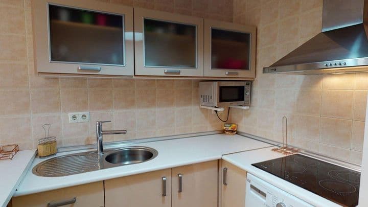 2 bedrooms apartment for rent in Los Boliches, Spain - Image 10