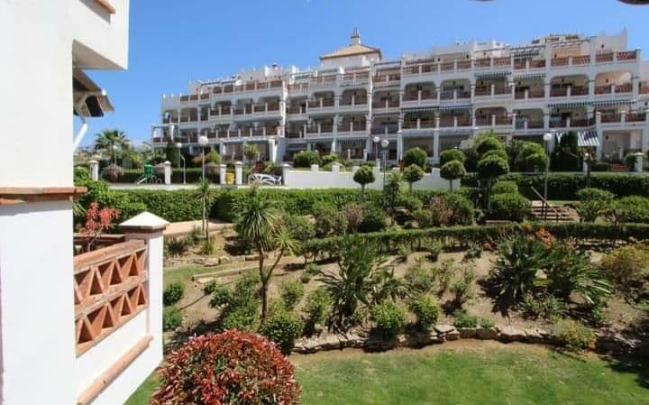 2 bedrooms apartment for sale in Mijas Golf, Spain - Image 4