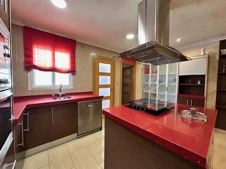 3 bedrooms apartment for sale in Centro, Spain - Image 10