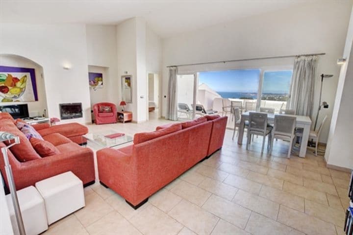 2 bedrooms apartment for sale in Benalmadena, Spain - Image 3