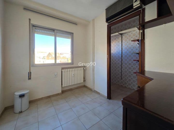 4 bedrooms apartment for sale in Lleida, Spain - Image 8