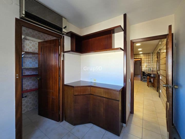 4 bedrooms apartment for sale in Lleida, Spain - Image 9