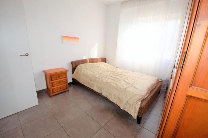 2 bedrooms apartment for rent in Zona Pueblo, Spain - Image 11