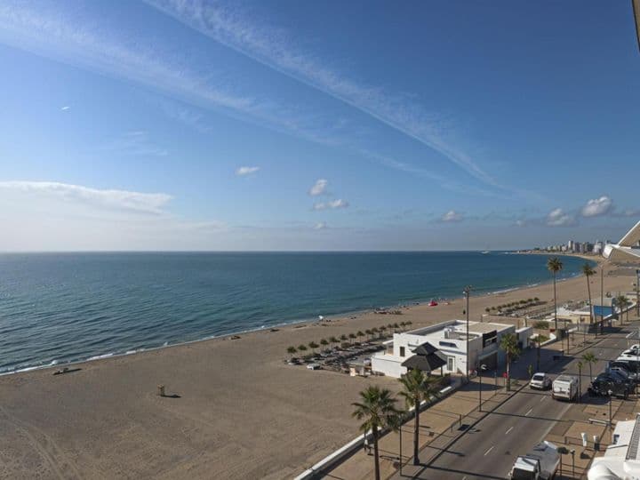 2 bedrooms apartment for rent in Fuengirola, Spain - Image 3