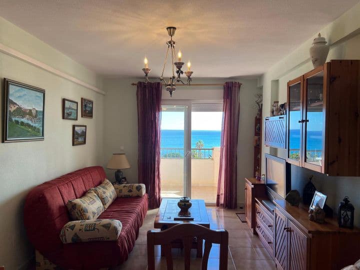 2 bedrooms apartment for rent in La Mata, Spain - Image 2