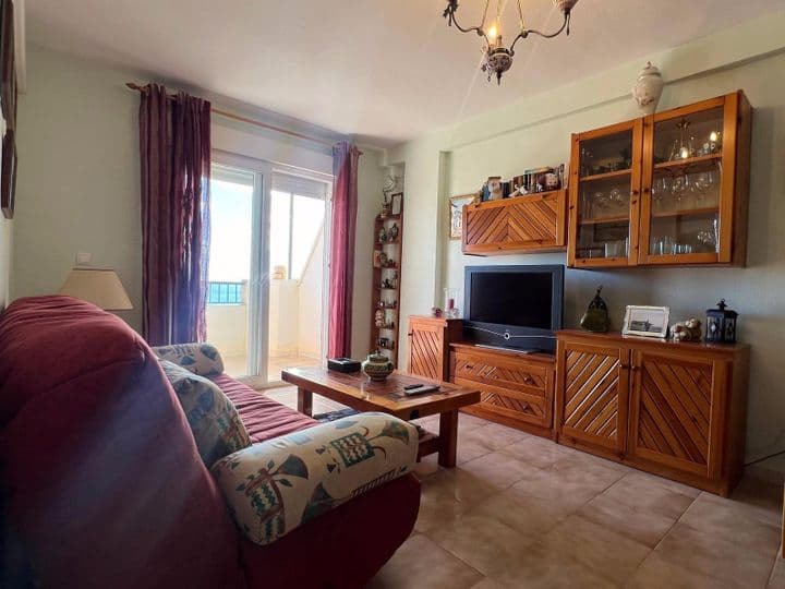 2 bedrooms apartment for rent in La Mata, Spain - Image 3