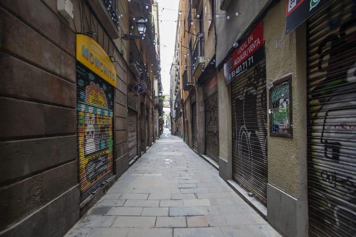 1 bedroom apartment for rent in Gotic, Spain - Image 12