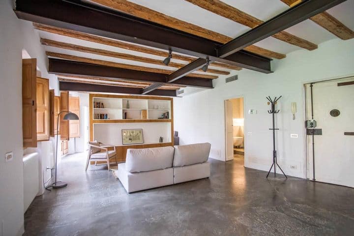 Apartment for rent in Ciutat Vella, Spain - Image 8