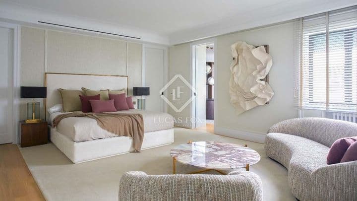 4 bedrooms apartment for sale in Madrid, Spain - Image 6