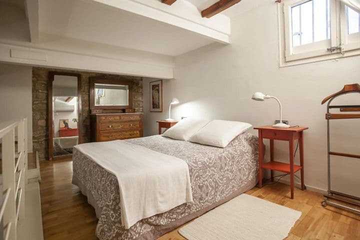 1 bedroom apartment for rent in Gotic, Spain - Image 10