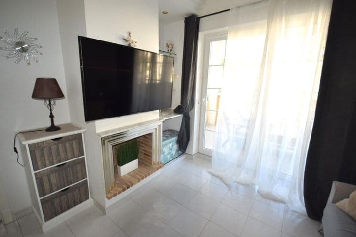 2 bedrooms apartment for rent in Guardamar del Segura, Spain - Image 10