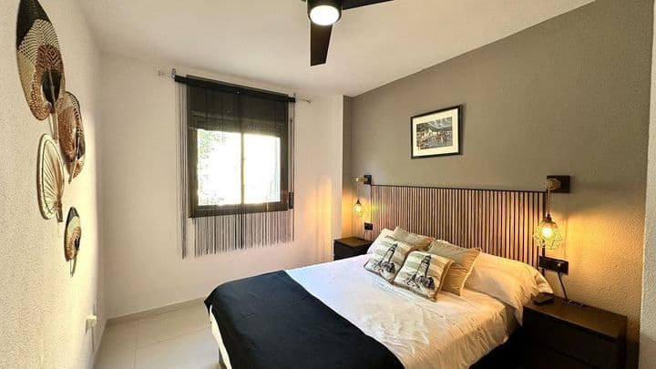 1 bedroom apartment for sale in Empuriabrava, Spain - Image 2