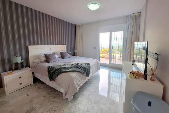 2 bedrooms apartment for sale in Manilva, Spain - Image 9