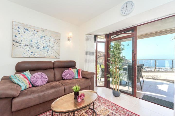 1 bedroom apartment for sale in Mogan, Spain - Image 2